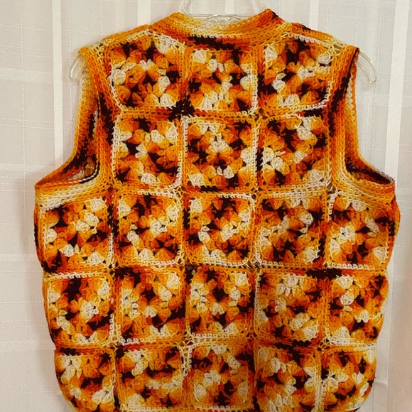 Vintage Handmade Sweater Vest. - Picture 2 of 3